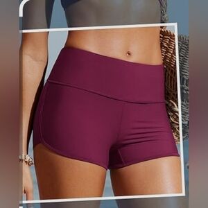 CRZ YOGA Women's Plum Swim Shorts